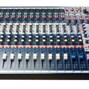 EFX12 Soundcraft Pa Mengtafel
