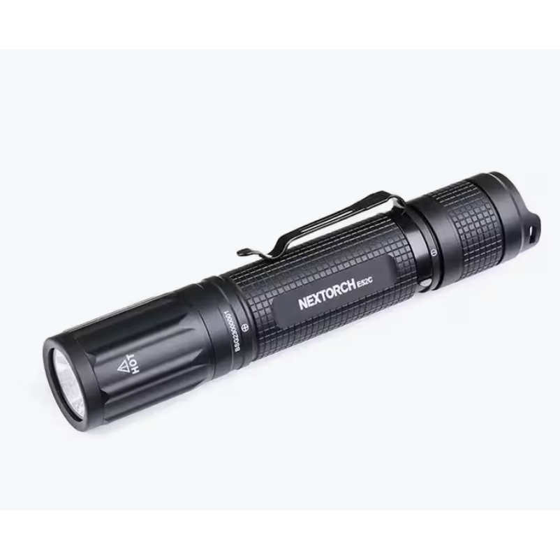 E52C 21700 ZAKLAMP LED OPLAADBAAR USB-C  HIGH PERFORMANCE