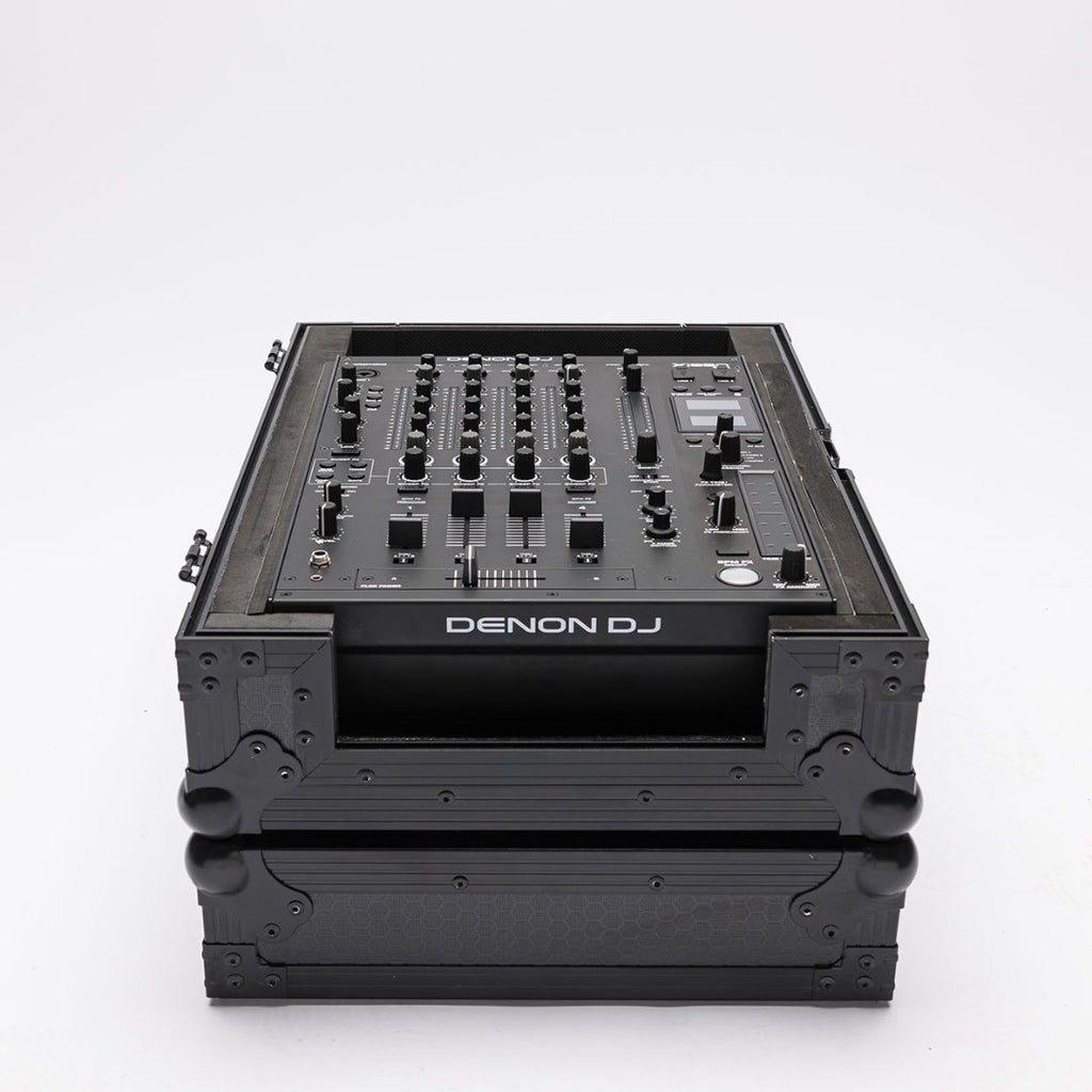 MULTI-FORMAT CASE PLAYER/MIXER MAGMA
