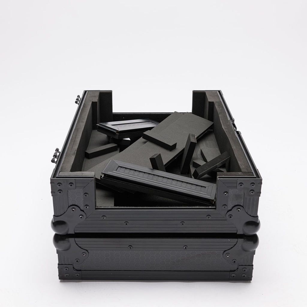 MULTI-FORMAT CASE PLAYER/MIXER MAGMA