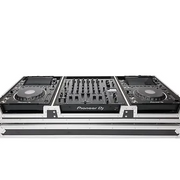 MULTI-FORMAT CASE PLAYER/MIXER V10/A9 MAGMA DJ-Set flightcase ZILVER