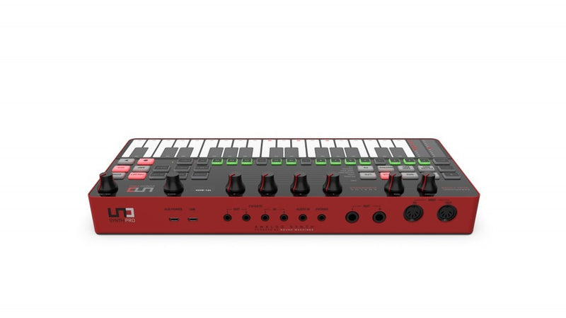 UNO SYNTH PRO IK MULTIMEDIA Analog Synthesizer