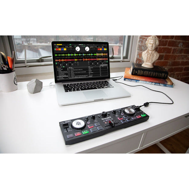 DJ2GO2 Touch Numark DJ-controller