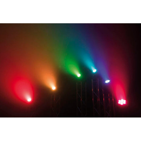 SHARK WASH ONE SHOWTEC 7 x 12W Q6 RGBWA + UV LED MOVINGHEAD
